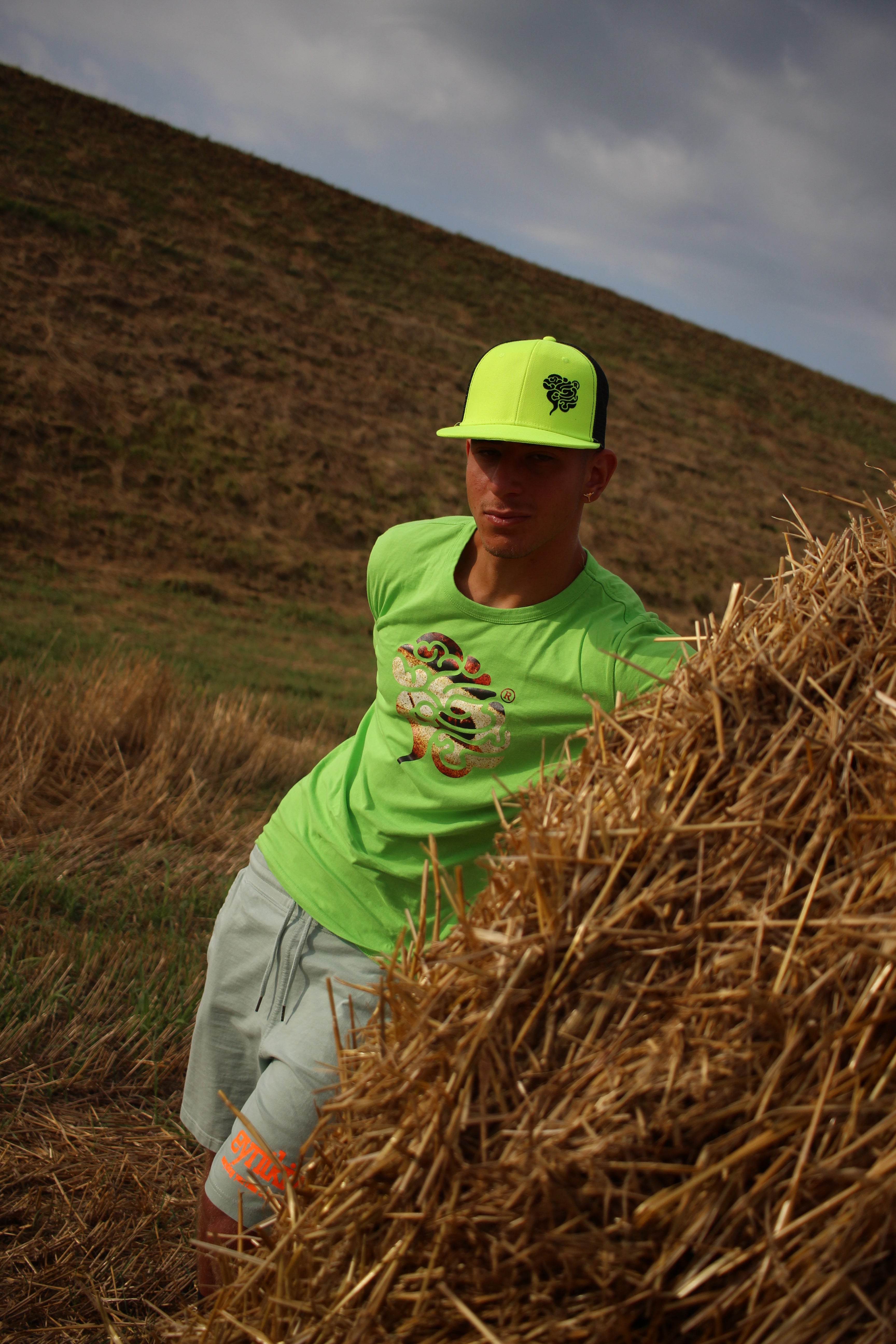 Cappello Fluo con Logo